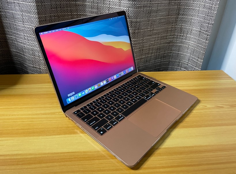 Apple 2020 MacBook Air Laptop M1 Chip